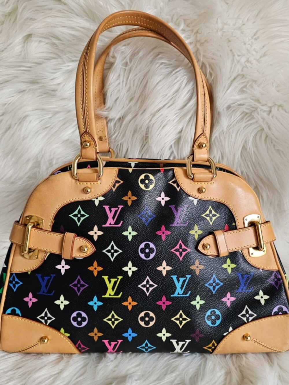 π LV Murakami Claudia π - Picture 3 of 13